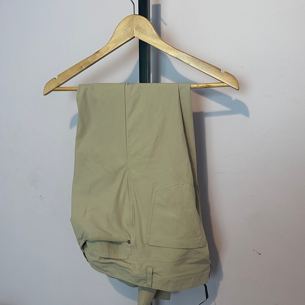 Lululemon Athletica Beige Pants